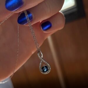 14K white gold and sapphire necklace